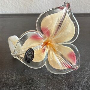 Murano Glass Flower with Cream and Pink Accents